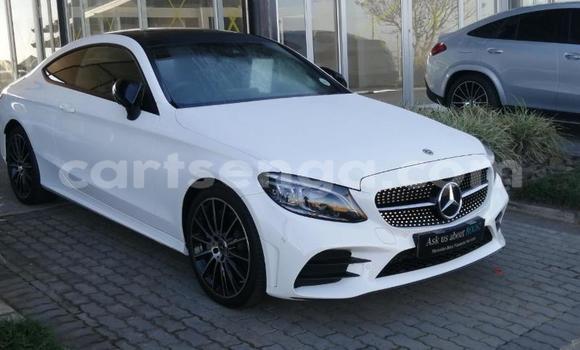 Buy Used Mercedes-Benz C-Classe White Car in Ezulwini in Hhohho