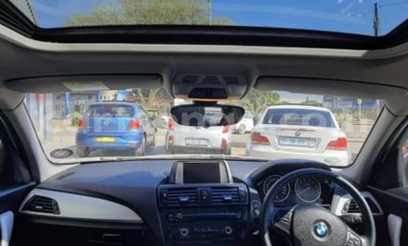 Nunua Ilio tumika BMW 1–Series White Gari ndani ya Manzini nchini Manzini Nunua Ilio tumika BMW 1–Series White Gari ndani ya Manzini nchini Manzini