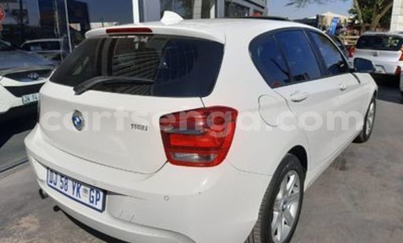 Nunua Ilio tumika BMW 1–Series White Gari ndani ya Manzini nchini Manzini Nunua Ilio tumika BMW 1–Series White Gari ndani ya Manzini nchini Manzini