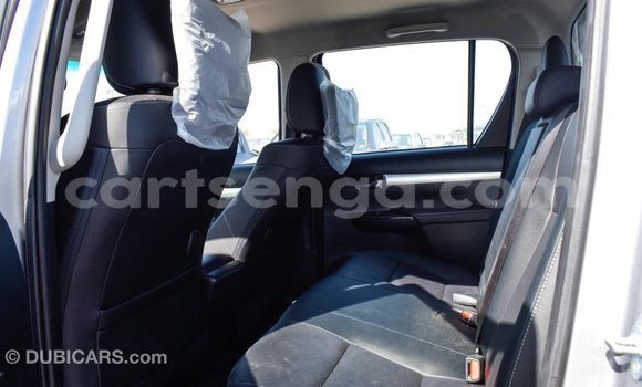 Acheter Import Voiture Toyota Hilux Autre à Import - Dubai, Hhohho Acheter Import Voiture Toyota Hilux Autre à Import - Dubai, Hhohho