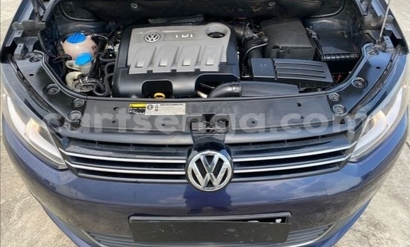 Acheter Occasion Voiture Volkswagen Touran Bleu à Big Bend, Lubombo District Acheter Occasion Voiture Volkswagen Touran Bleu à Big Bend, Lubombo District
