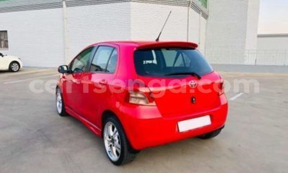 Nunua Ilio tumika Toyota Yaris Red Gari ndani ya Manzini nchini Manzini Nunua Ilio tumika Toyota Yaris Red Gari ndani ya Manzini nchini Manzini