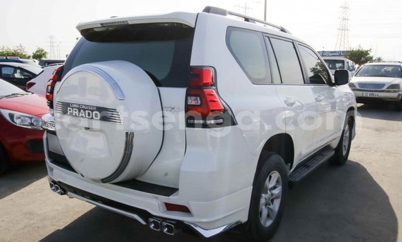 Buy Import Toyota Prado White Car in Import - Dubai in Hhohho Buy Import Toyota Prado White Car in Import - Dubai in Hhohho