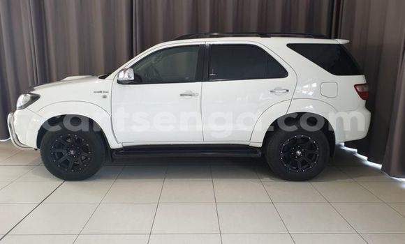 Buy Used Toyota Fortuner White Car in Manzini in Manzini Buy Used Toyota Fortuner White Car in Manzini in Manzini
