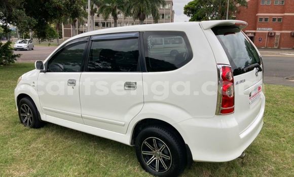 Buy Used Toyota Avanza White Car in Manzini in Manzini Buy Used Toyota Avanza White Car in Manzini in Manzini
