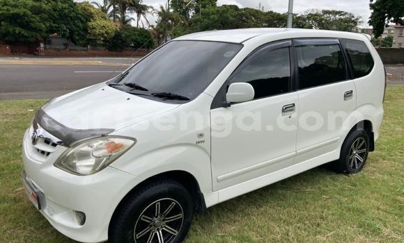Buy Used Toyota Avanza White Car in Manzini in Manzini Buy Used Toyota Avanza White Car in Manzini in Manzini