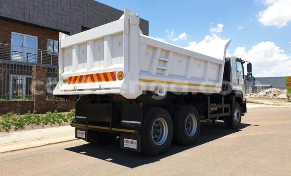 Medium with watermark isuzu bighorn manzini mbabane 26430