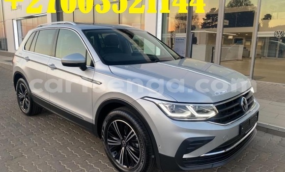 Nunua Ilio tumika Volkswagen Tiguan Silver Gari ndani ya Mbabane nchini Manzini