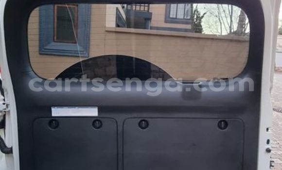 Buy Used Toyota Land Cruiser Prado White Car in Bhunya in Manzini Buy Used Toyota Land Cruiser Prado White Car in Bhunya in Manzini