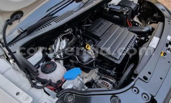 Acheter Occasion Voiture Volkswagen Caddy Blanc à Bulembu, Hhohho Acheter Occasion Voiture Volkswagen Caddy Blanc à Bulembu, Hhohho