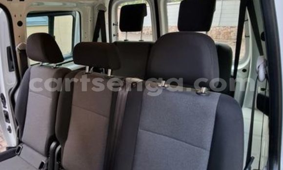 Acheter Occasion Voiture Volkswagen Caddy Blanc à Bulembu, Hhohho Acheter Occasion Voiture Volkswagen Caddy Blanc à Bulembu, Hhohho