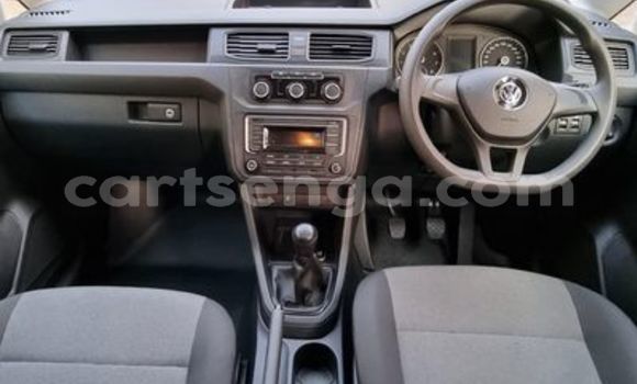 Acheter Occasion Voiture Volkswagen Caddy Blanc à Bulembu, Hhohho Acheter Occasion Voiture Volkswagen Caddy Blanc à Bulembu, Hhohho