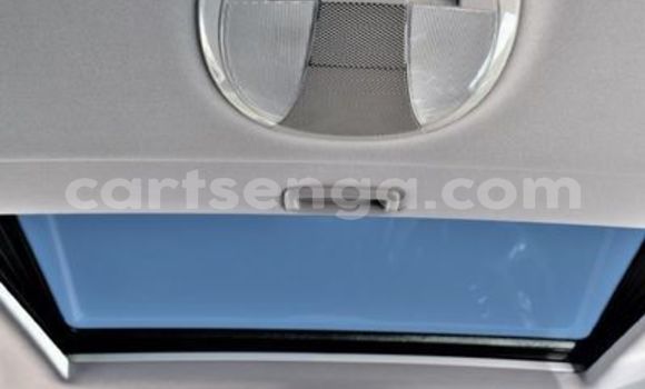 Nunua Ilio tumika Mercedes-Benz E-Classe Silver Gari ndani ya Big Bend nchini Wilaya ya Lubombo Nunua Ilio tumika Mercedes-Benz E-Classe Silver Gari ndani ya Big Bend nchini Wilaya ya Lubombo