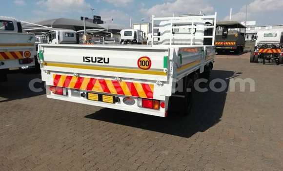 Nunua Ilio tumika Isuzu TF (Pickup) White Gari ndani ya Ezulwini nchini Hhohho Nunua Ilio tumika Isuzu TF (Pickup) White Gari ndani ya Ezulwini nchini Hhohho