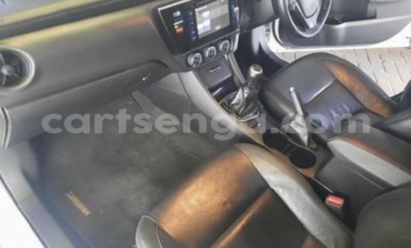 Buy Used Toyota Corolla White Car in Ezulwini in Hhohho Buy Used Toyota Corolla White Car in Ezulwini in Hhohho