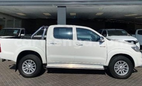 Acheter Occasion Voiture Toyota Hilux Blanc à Ezulwini, Hhohho