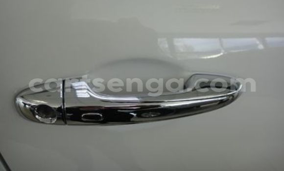 Acheter Occasion Voiture Toyota Fortuner Blanc à Ezulwini, Hhohho Acheter Occasion Voiture Toyota Fortuner Blanc à Ezulwini, Hhohho