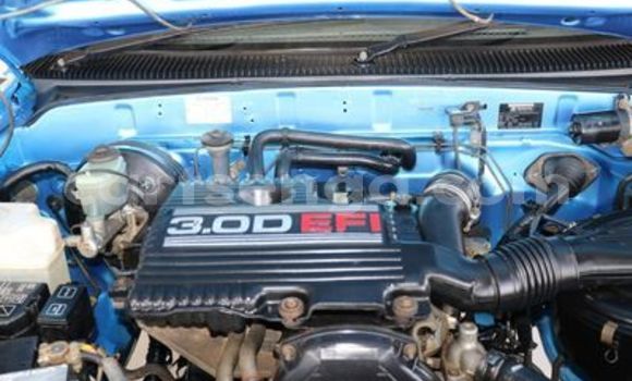 Acheter Occasion Voiture Toyota Hilux Bleu à Ezulwini, Hhohho Acheter Occasion Voiture Toyota Hilux Bleu à Ezulwini, Hhohho