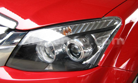 Nunua Ilio tumika Isuzu KB Red Gari ndani ya Ezulwini nchini Hhohho Nunua Ilio tumika Isuzu KB Red Gari ndani ya Ezulwini nchini Hhohho