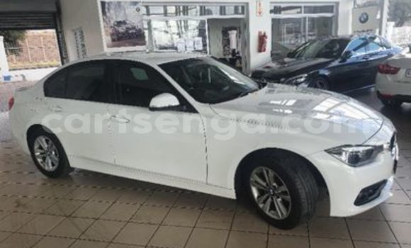 Buy Used BMW 3–Series White Car in Ezulwini in Hhohho Buy Used BMW 3–Series White Car in Ezulwini in Hhohho