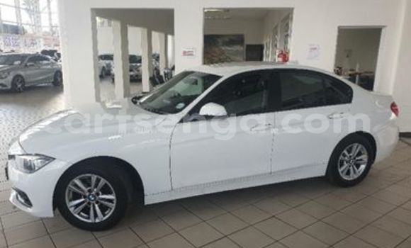 Buy Used BMW 3–Series White Car in Ezulwini in Hhohho Buy Used BMW 3–Series White Car in Ezulwini in Hhohho
