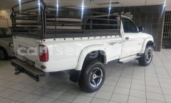 Acheter Occasion Voiture Toyota Hilux Blanc à Ezulwini, Hhohho Acheter Occasion Voiture Toyota Hilux Blanc à Ezulwini, Hhohho