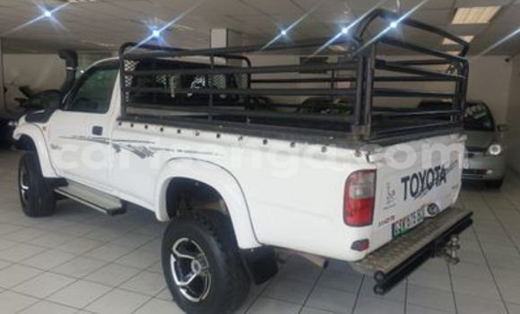 Acheter Occasion Voiture Toyota Hilux Blanc à Ezulwini, Hhohho Acheter Occasion Voiture Toyota Hilux Blanc à Ezulwini, Hhohho