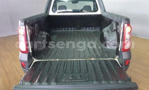 Nunua Ilio tumika Nissan NV200 White Gari ndani ya Ezulwini nchini Hhohho Nunua Ilio tumika Nissan NV200 White Gari ndani ya Ezulwini nchini Hhohho