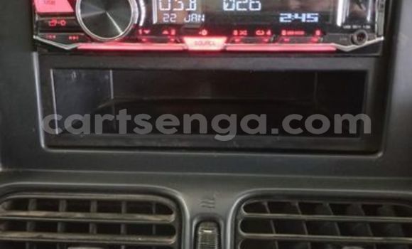 Acheter Occasion Voiture Nissan Hardbody Blanc à Ezulwini, Hhohho Acheter Occasion Voiture Nissan Hardbody Blanc à Ezulwini, Hhohho