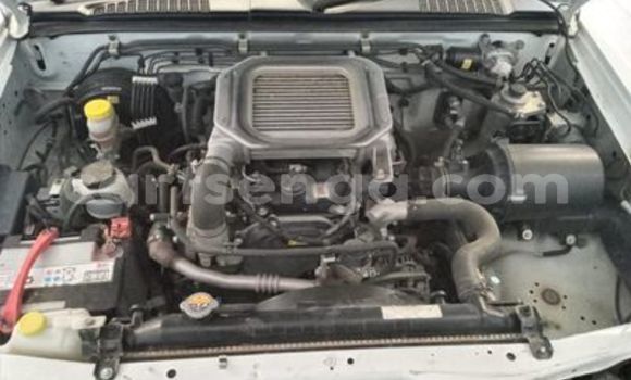 Acheter Occasion Voiture Nissan Hardbody Blanc à Ezulwini, Hhohho Acheter Occasion Voiture Nissan Hardbody Blanc à Ezulwini, Hhohho