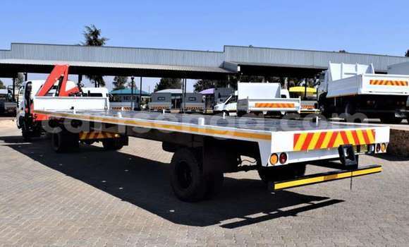 Acheter Occasion Voiture Toyota Dyna Blanc à Ezulwini, Hhohho Acheter Occasion Voiture Toyota Dyna Blanc à Ezulwini, Hhohho