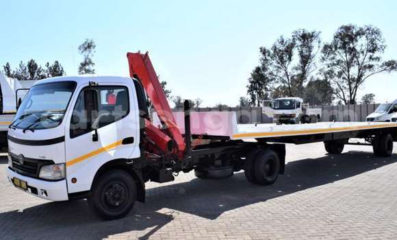 Acheter Occasion Voiture Toyota Dyna Blanc à Ezulwini, Hhohho Acheter Occasion Voiture Toyota Dyna Blanc à Ezulwini, Hhohho