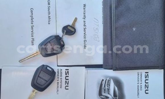 Nunua Ilio tumika Isuzu KB Blue Gari ndani ya Ezulwini nchini Hhohho Nunua Ilio tumika Isuzu KB Blue Gari ndani ya Ezulwini nchini Hhohho