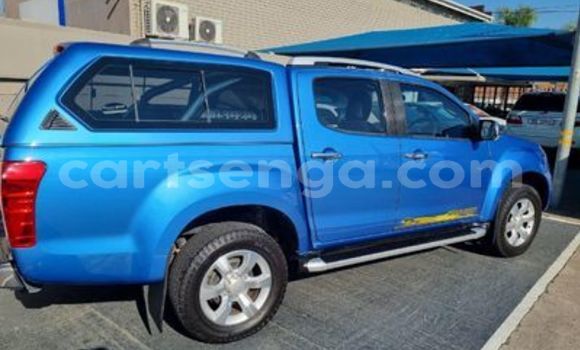 Nunua Ilio tumika Isuzu KB Blue Gari ndani ya Ezulwini nchini Hhohho Nunua Ilio tumika Isuzu KB Blue Gari ndani ya Ezulwini nchini Hhohho