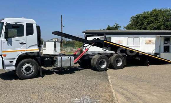 Nunua Ilio tumika UAZ Pickup White Gari ndani ya Ezulwini nchini Hhohho Nunua Ilio tumika UAZ Pickup White Gari ndani ya Ezulwini nchini Hhohho