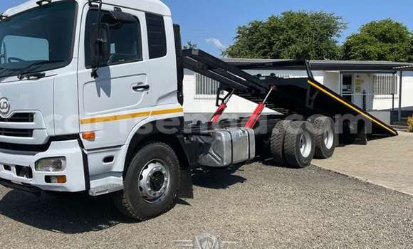 Nunua Ilio tumika UAZ Pickup White Gari ndani ya Ezulwini nchini Hhohho Nunua Ilio tumika UAZ Pickup White Gari ndani ya Ezulwini nchini Hhohho