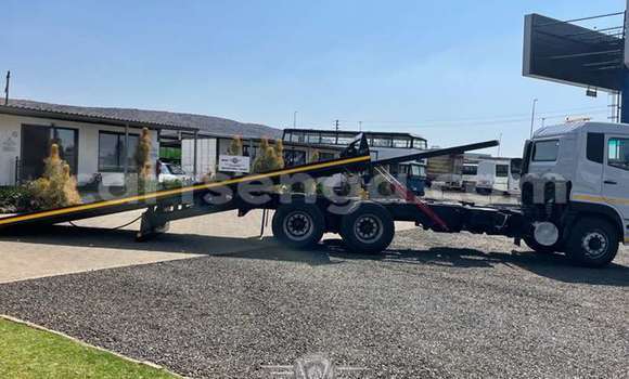 Nunua Ilio tumika UAZ Pickup White Gari ndani ya Ezulwini nchini Hhohho Nunua Ilio tumika UAZ Pickup White Gari ndani ya Ezulwini nchini Hhohho