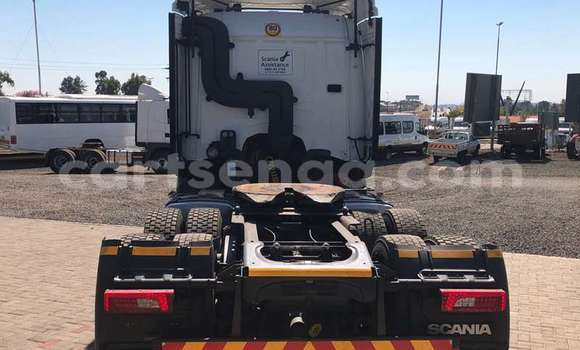 Buy Used Scion xD White Car in Ezulwini in Hhohho Buy Used Scion xD White Car in Ezulwini in Hhohho