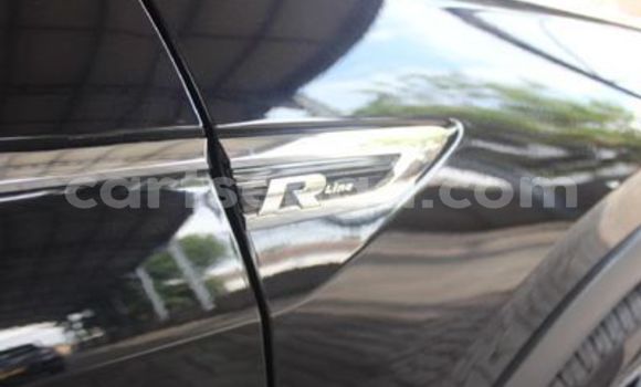 Nunua Ilio tumika Volkswagen Tiguan Black Gari ndani ya Ezulwini nchini Hhohho Nunua Ilio tumika Volkswagen Tiguan Black Gari ndani ya Ezulwini nchini Hhohho