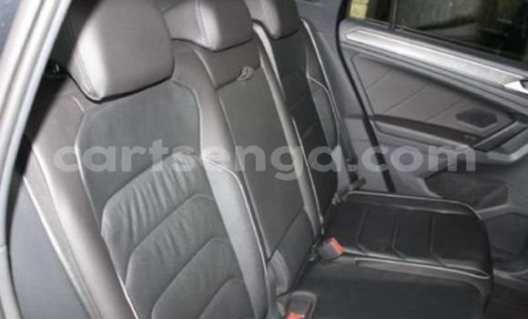 Nunua Ilio tumika Volkswagen Tiguan Black Gari ndani ya Ezulwini nchini Hhohho Nunua Ilio tumika Volkswagen Tiguan Black Gari ndani ya Ezulwini nchini Hhohho