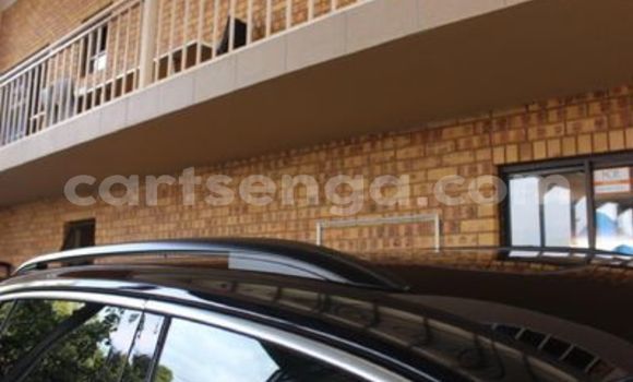 Nunua Ilio tumika Volkswagen Tiguan Black Gari ndani ya Ezulwini nchini Hhohho Nunua Ilio tumika Volkswagen Tiguan Black Gari ndani ya Ezulwini nchini Hhohho