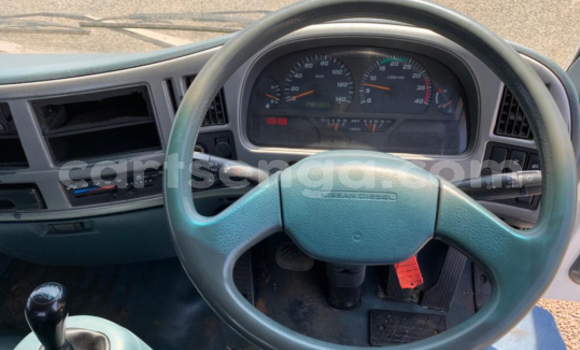 Acheter Occasion Voiture Nissan Urvan Bleu à Ezulwini, Hhohho Acheter Occasion Voiture Nissan Urvan Bleu à Ezulwini, Hhohho