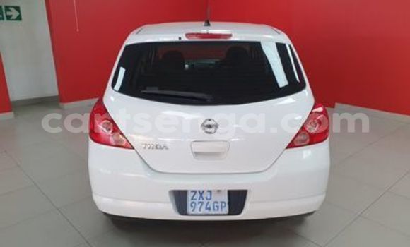 Nunua Ilio tumika Nissan Tiida White Gari ndani ya Ezulwini nchini Hhohho Nunua Ilio tumika Nissan Tiida White Gari ndani ya Ezulwini nchini Hhohho