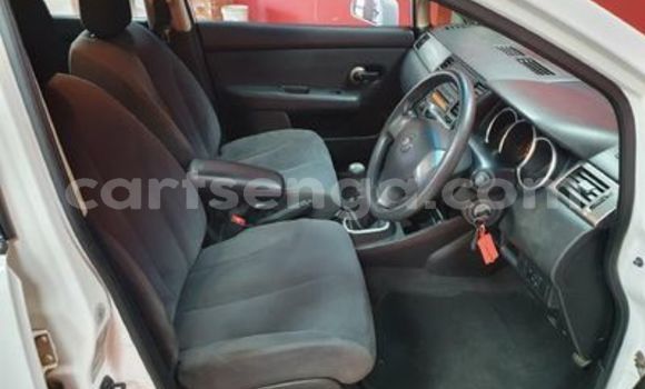 Nunua Ilio tumika Nissan Tiida White Gari ndani ya Ezulwini nchini Hhohho Nunua Ilio tumika Nissan Tiida White Gari ndani ya Ezulwini nchini Hhohho