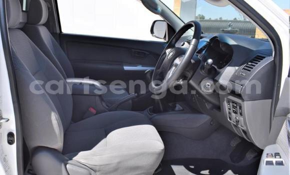 Acheter Occasion Voiture Toyota Hilux Blanc à Big Bend, Lubombo District Acheter Occasion Voiture Toyota Hilux Blanc à Big Bend, Lubombo District