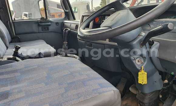 Acheter Occasion Utilitaire Nissan UD Blanc à Big Bend, Lubombo District Acheter Occasion Utilitaire Nissan UD Blanc à Big Bend, Lubombo District