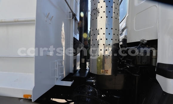 Nunua Ilio tumika Nissan UD Other Lori ndani ya Big Bend nchini Wilaya ya Lubombo Nunua Ilio tumika Nissan UD Other Lori ndani ya Big Bend nchini Wilaya ya Lubombo