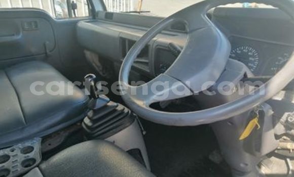 Nunua Ilio tumika Nissan UD White Lori ndani ya Big Bend nchini Wilaya ya Lubombo Nunua Ilio tumika Nissan UD White Lori ndani ya Big Bend nchini Wilaya ya Lubombo