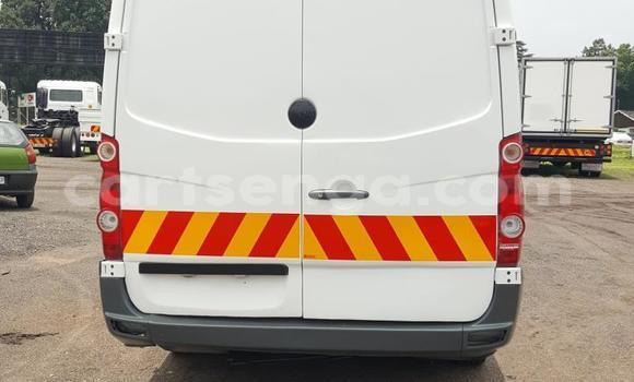 Nunua Ilio tumika Volkswagen EuroVan White Gari ndani ya Mbabane nchini Manzini Nunua Ilio tumika Volkswagen EuroVan White Gari ndani ya Mbabane nchini Manzini