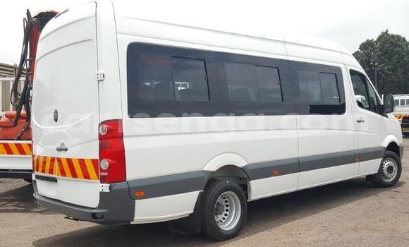 Nunua Ilio tumika Volkswagen EuroVan White Gari ndani ya Mbabane nchini Manzini Nunua Ilio tumika Volkswagen EuroVan White Gari ndani ya Mbabane nchini Manzini